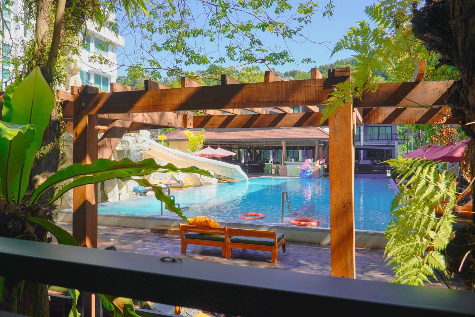 Deluxe Double or Twin Room Balcony